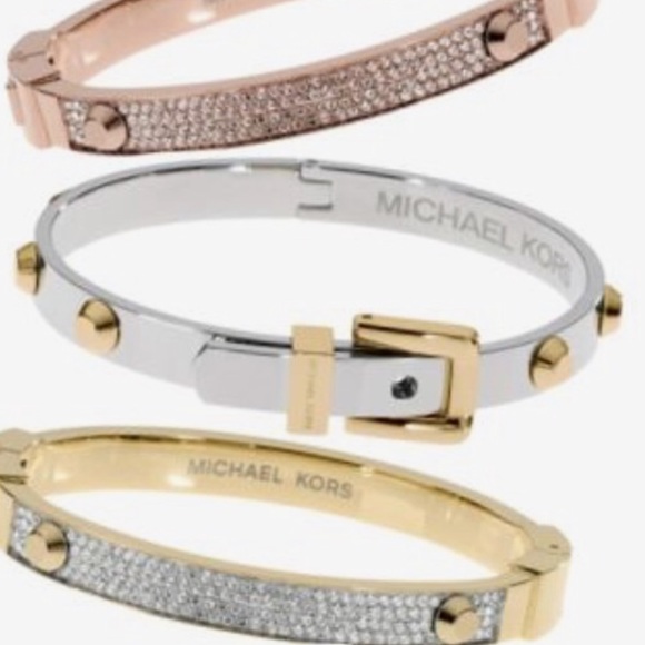 michael kors rose coloured buckle bangle